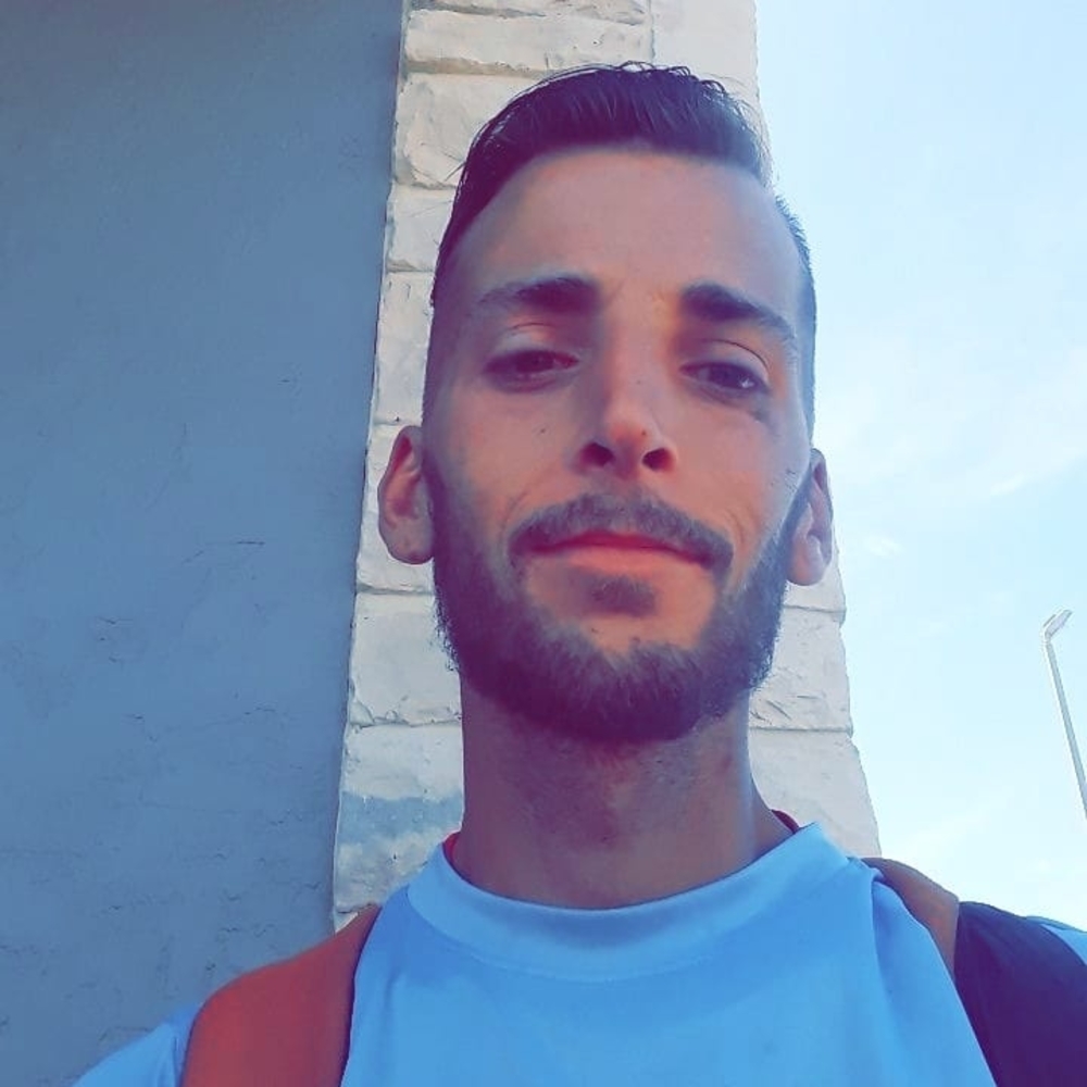 Meet your Posher, Justin